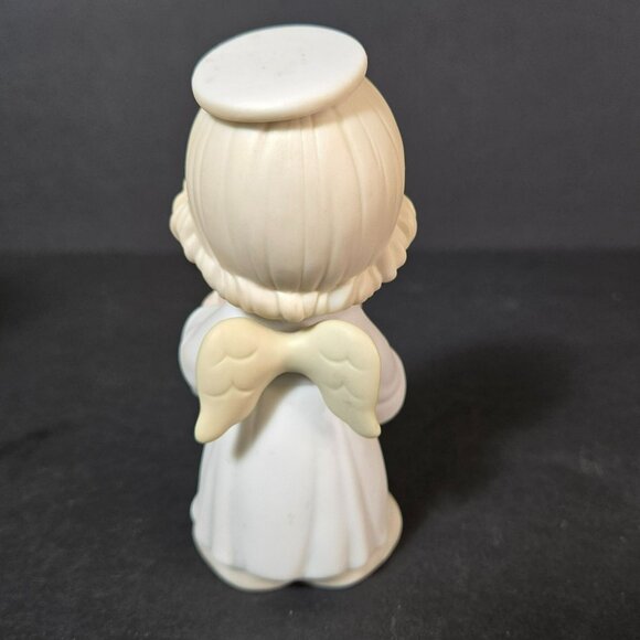 Precious Moments 1989 Porcelain Figurine Names Baby Jesus Sweetest Name I Know - Picture 3 of 9